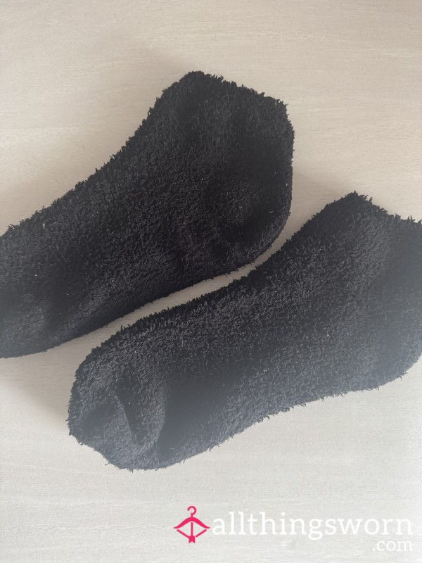 Fluffy Black Socks 🖤🧦