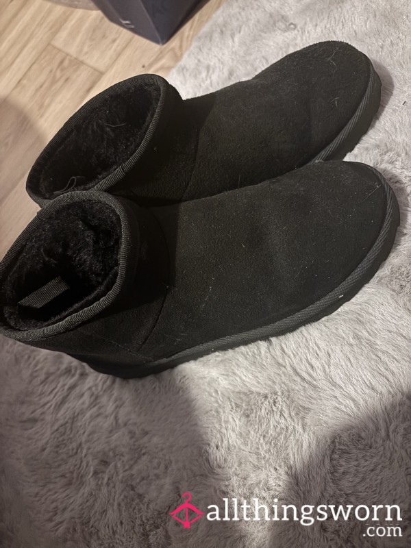 Fluffy Boots