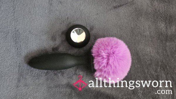 Fluffy Vibrating Bu*t Plug