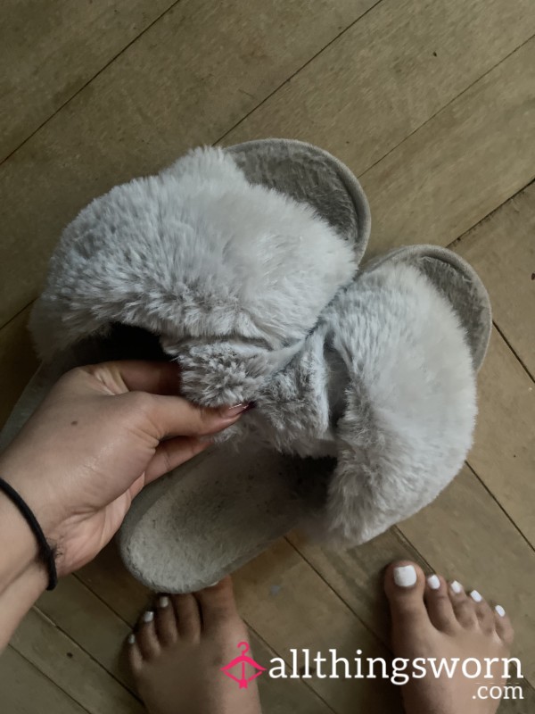 Fluffy, Cute Wedge Slippers