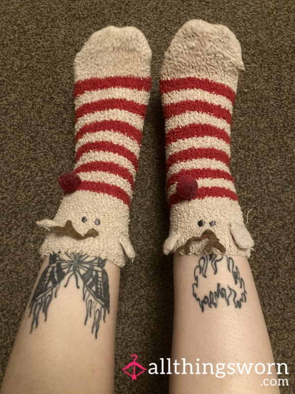 Fluffy Festive Socks 🧦