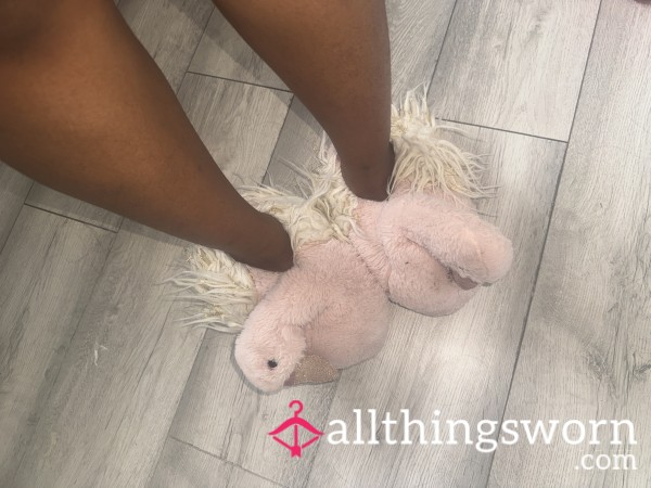 Fluffy Flamingo House Slippers – Extra Sweaty & Well-Worn
