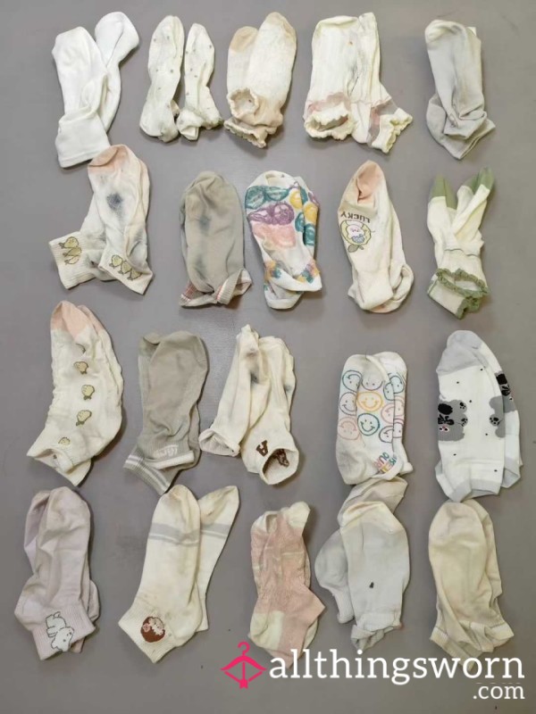 Fluffy Goddess Socks | Worship Your Toes | My Soft Scent