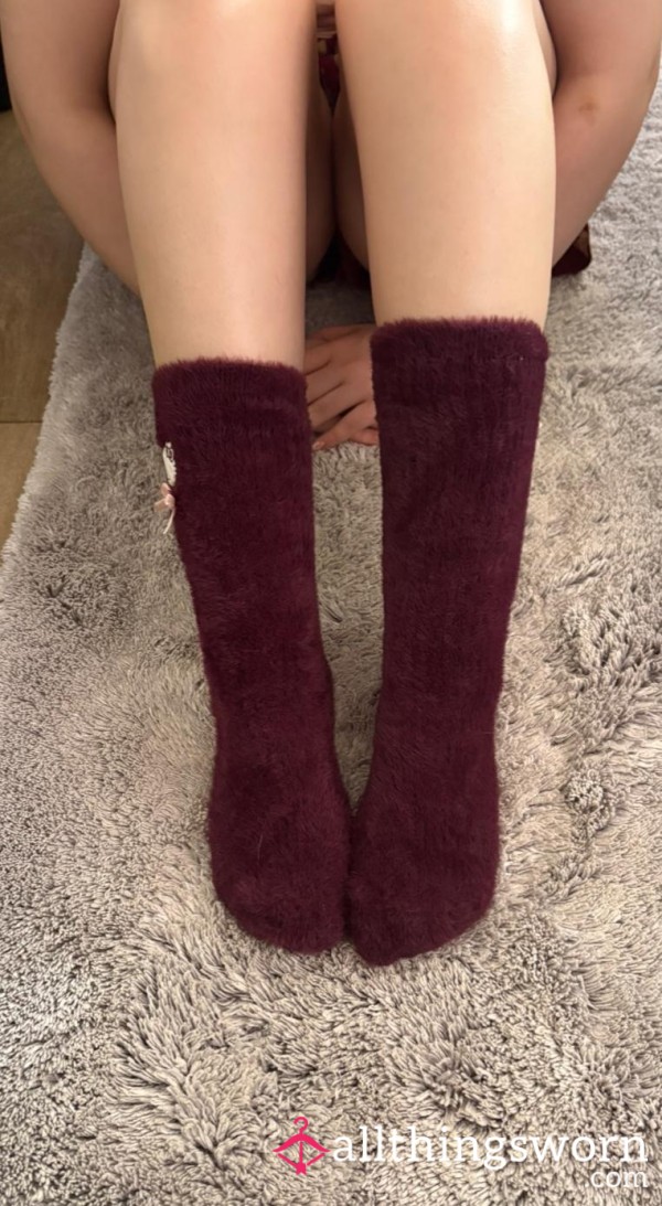 Fluffy Hello Kitty Socks 👑