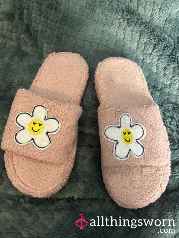 Fluffy, Pink Slippers UK 8