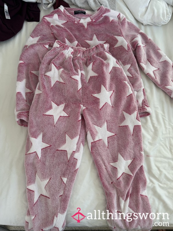 Fluffy Pj’s 5 Years Old! 😈