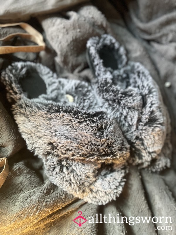 Fluffy Slippers(Sold)
