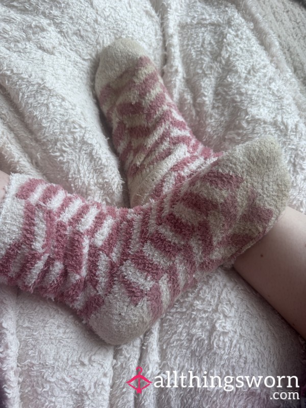 Fluffy Socks 🧦