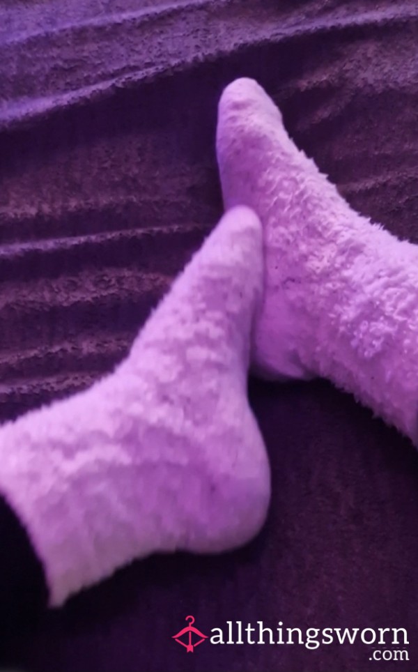 Fluffy Socks On Fluffy Blanket 😈