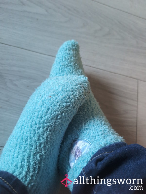 Fluffy Socks Worn Outside And To The Gym 😏