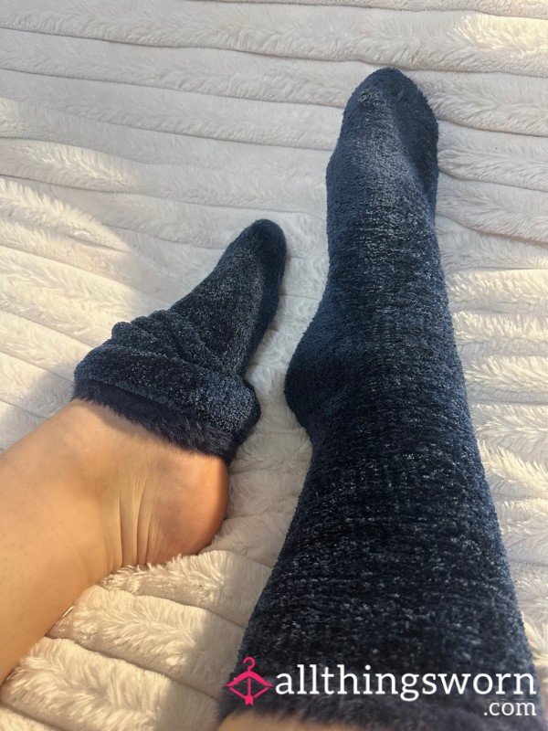 Fluffy Stinky Socks 🧦