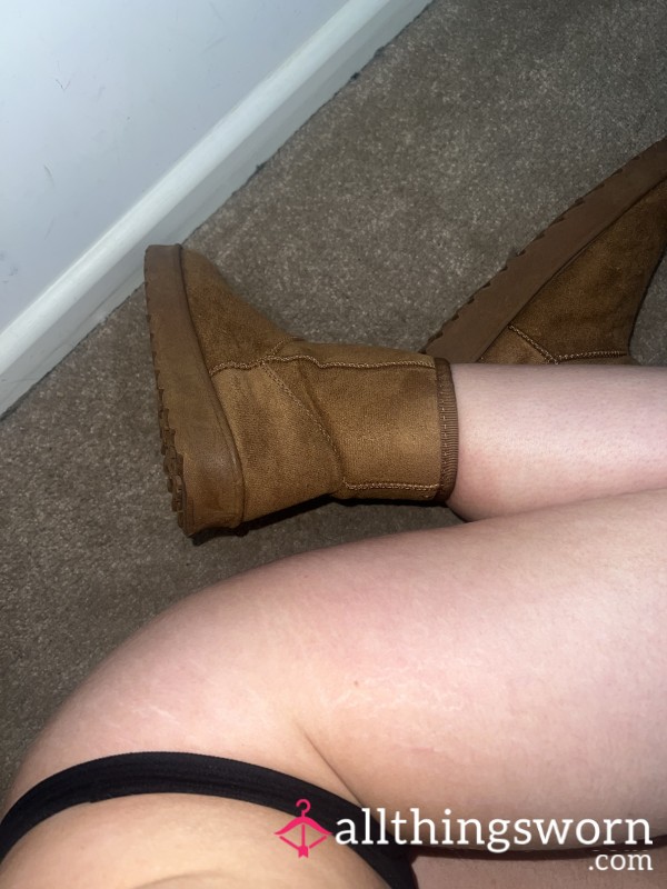 Fluffy Suede Boots Size 3