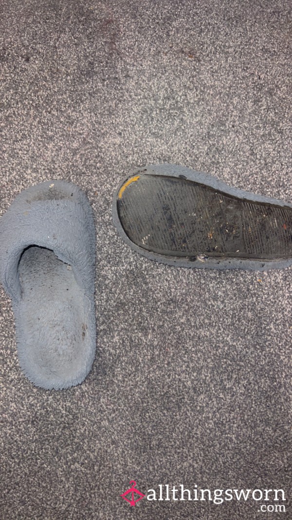 Fluffy Worn Slippers