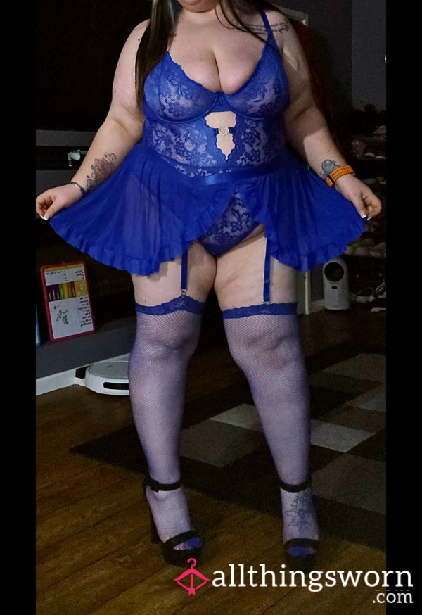 Follow Me In Blue With Stocking And Thongs