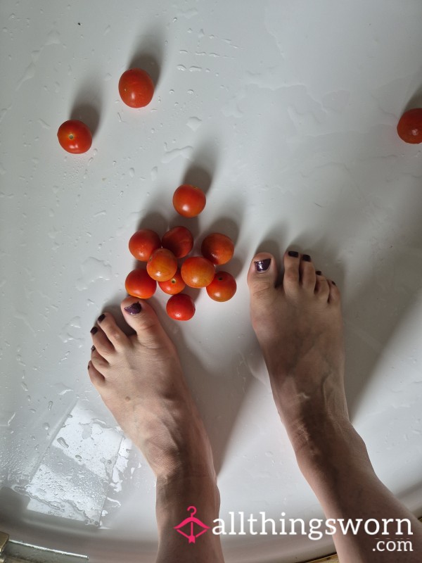 Food And Foot Fantasy Play Video