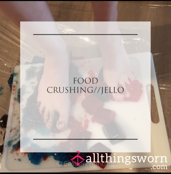 FOOD CRUSHING//JELLO//ASMR