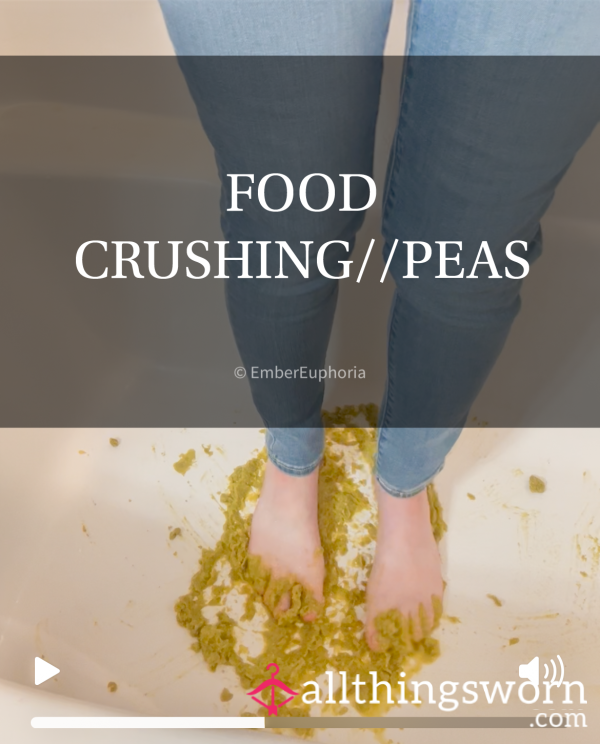 FOOD CRUSHING//PEAS//ASMR