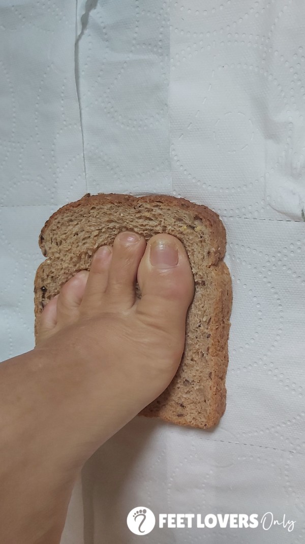 Foot Bread Vacuum Packed