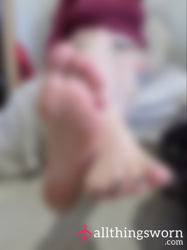 Foot Content Drive Folder 💜