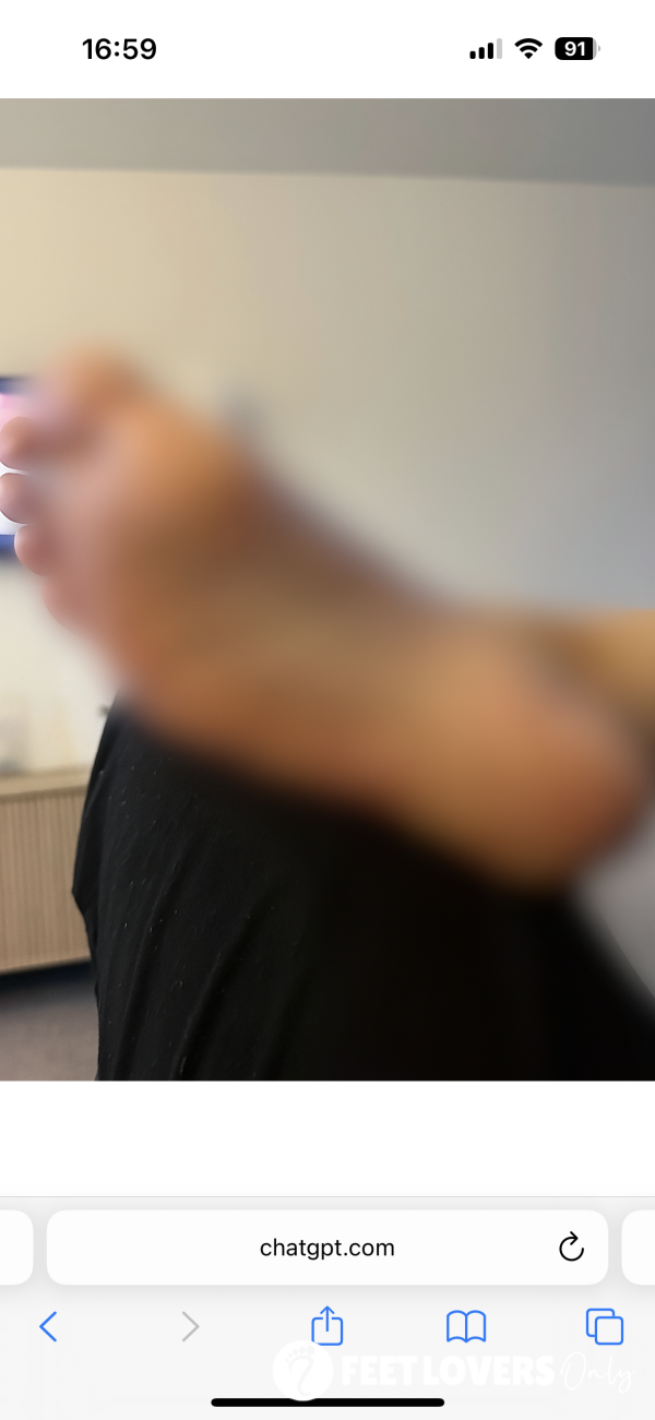 Foot Crushing Content