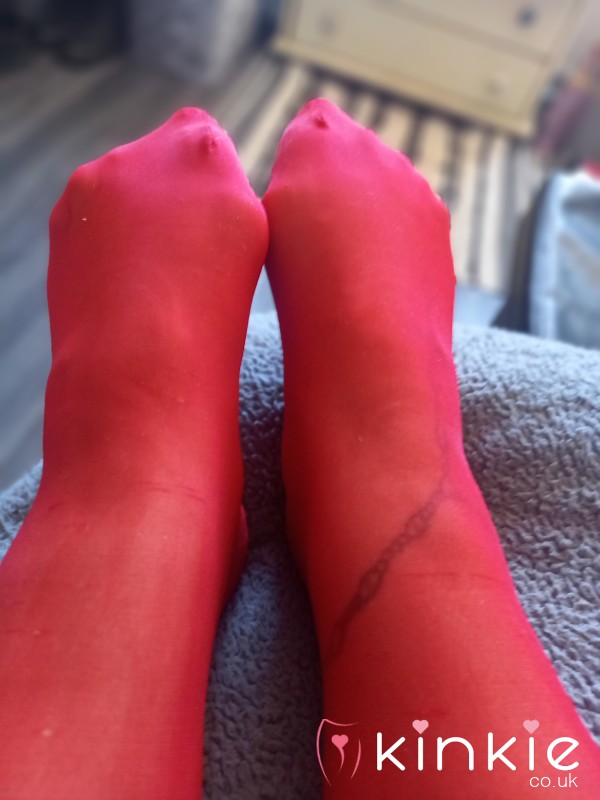 Foot Fetish Well Worn Red Pop Socks So Sweaty Smelly 💋💋💋