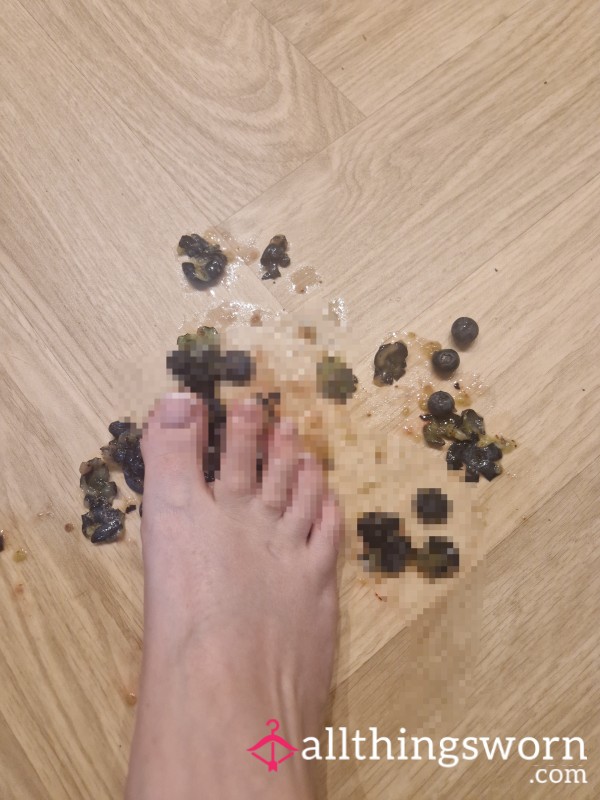 Foot Food Blueberry Squashing Video Popping
