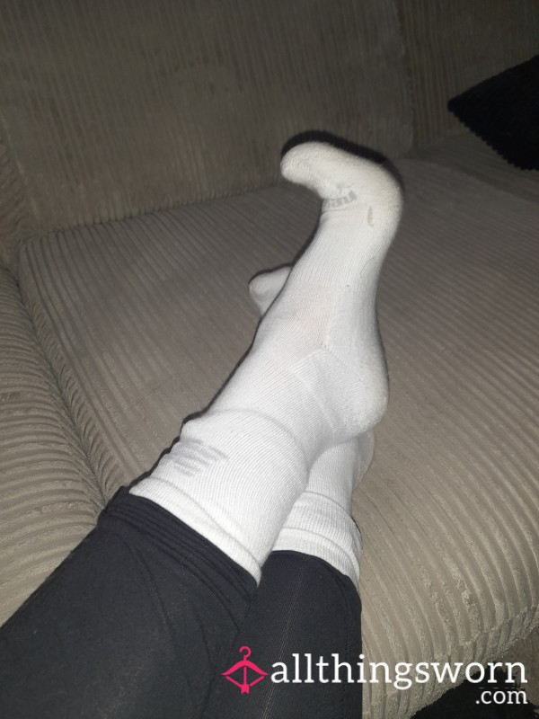 Foot Ignore Video