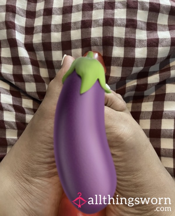 Foot Job On My Di🍆do! Over 2 Minutes