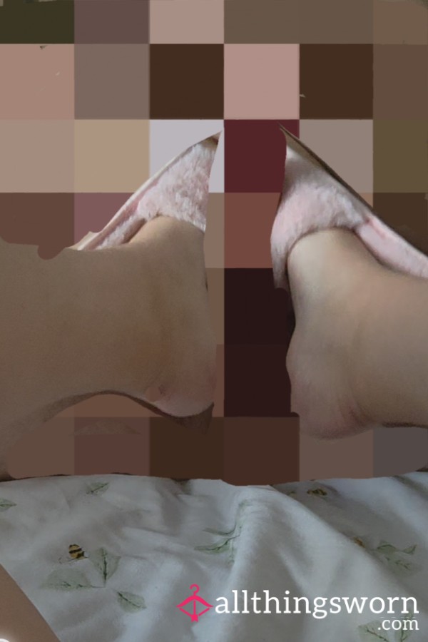 Foot Job With Fluffy Slippers