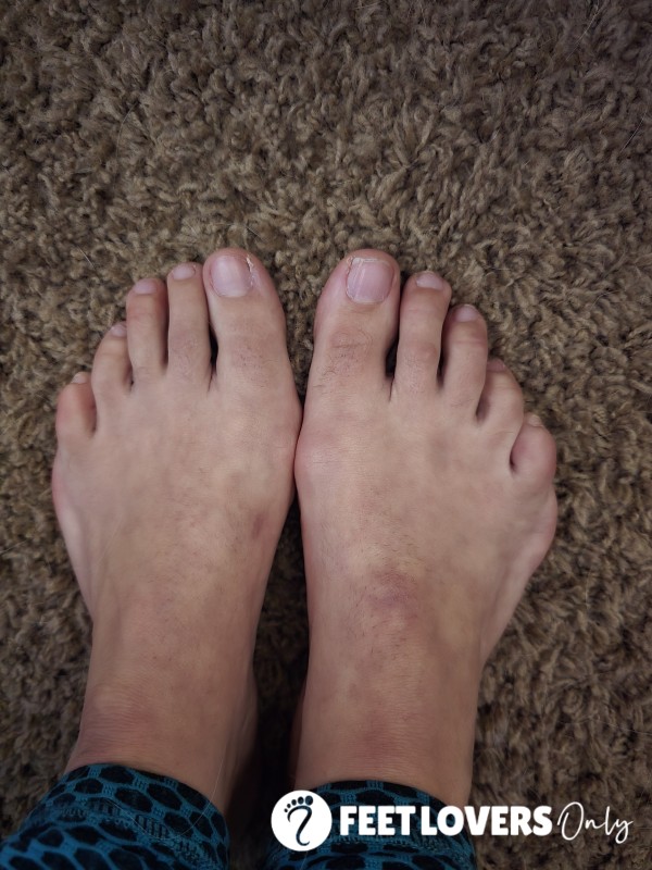 🦶✨ Foot Lovers… I Need Your Opinion 👀 ✨🦶