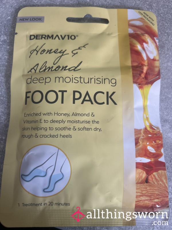 Foot Mask- Because Soft Feet Are A Dangerous Weapon! Will Be Work After A Very Long Day On My Feet 😉