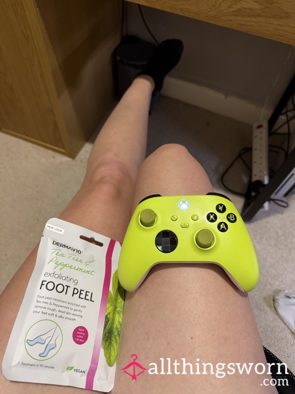 Foot Mask Worn, Ready To Go 💚