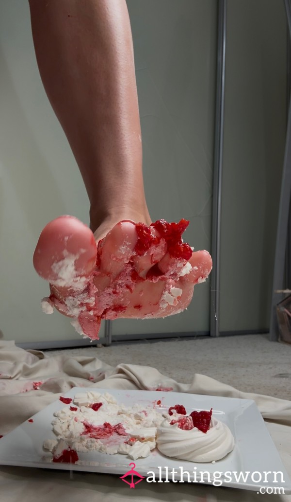 Foot Paste - Meringue And Berries Crushed