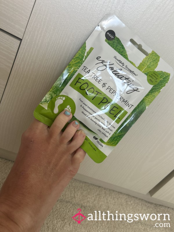 Foot P**l Kit Plus Pictures Of Me Wearing Them.