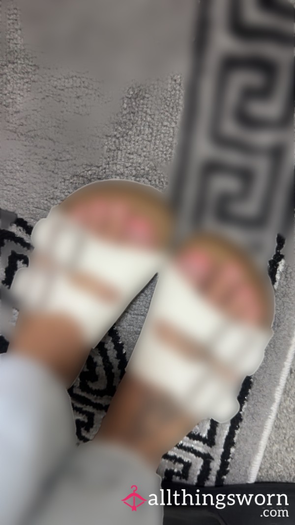 Foot Pics Of My Fresh Pedi Feet