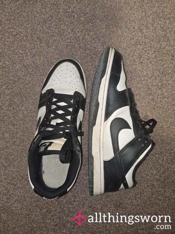 Foot Play, With Black And White Nike Dunk