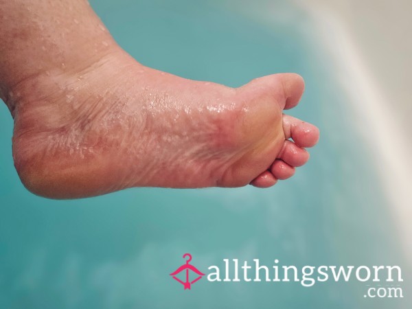 Foot Scrub (left Foot)