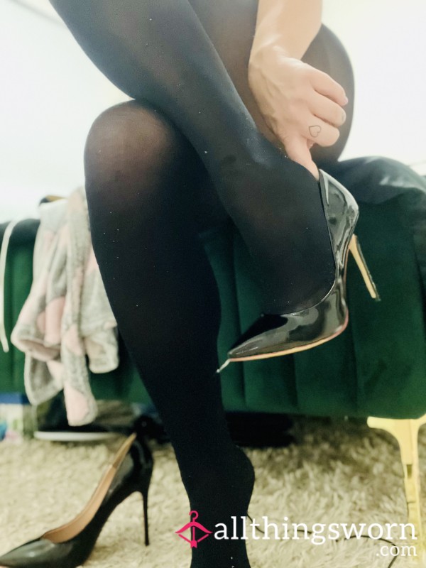Foot Slave Weekly Tribute & Worship