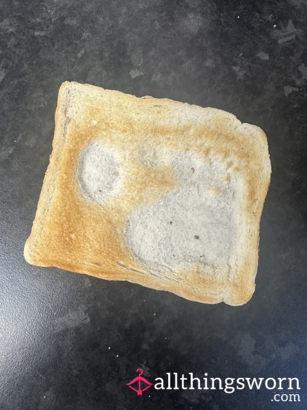 Foot Toast🦶🏼🍞