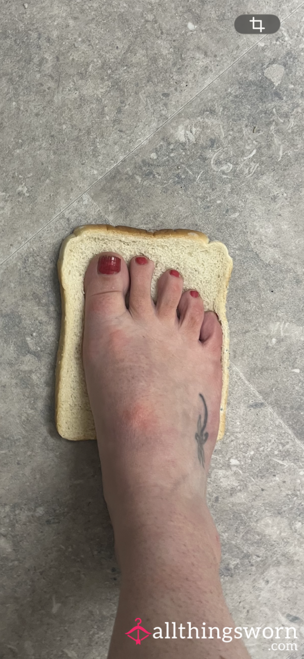 Foot Toast 👣🍞