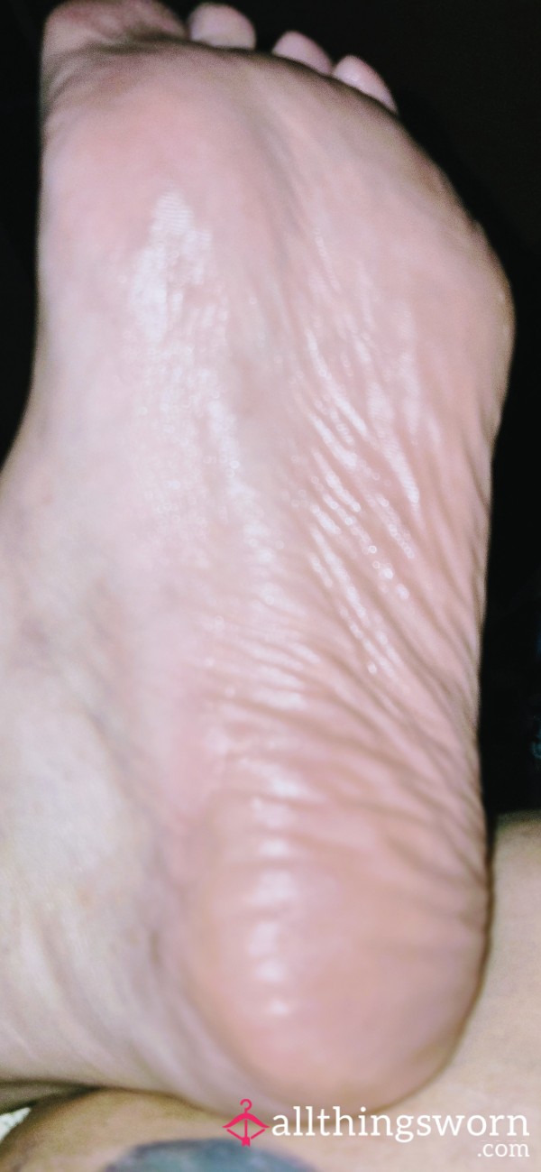 Footjob