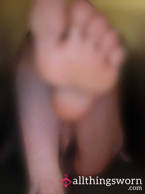 Foot/shoe/heel/boot Worship Or Ignore Calls