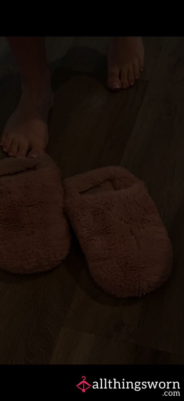 Footsie With My Dirty Slippers 🦶🏻🫢