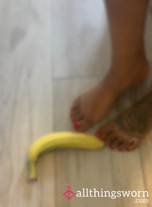 Footwork & Fruit👣🍌