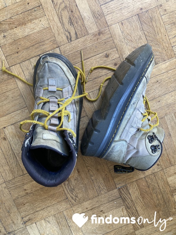 < For Sale > My Dailies For Thé Last 2 Years, Worn 600 Days Old And Stankyyyy