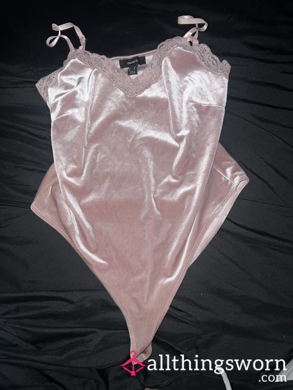 💗Worn Forever 21 Light Pink Velvet Bodysuit Tank Top Size XXL * Fits Like A Lg 💗
