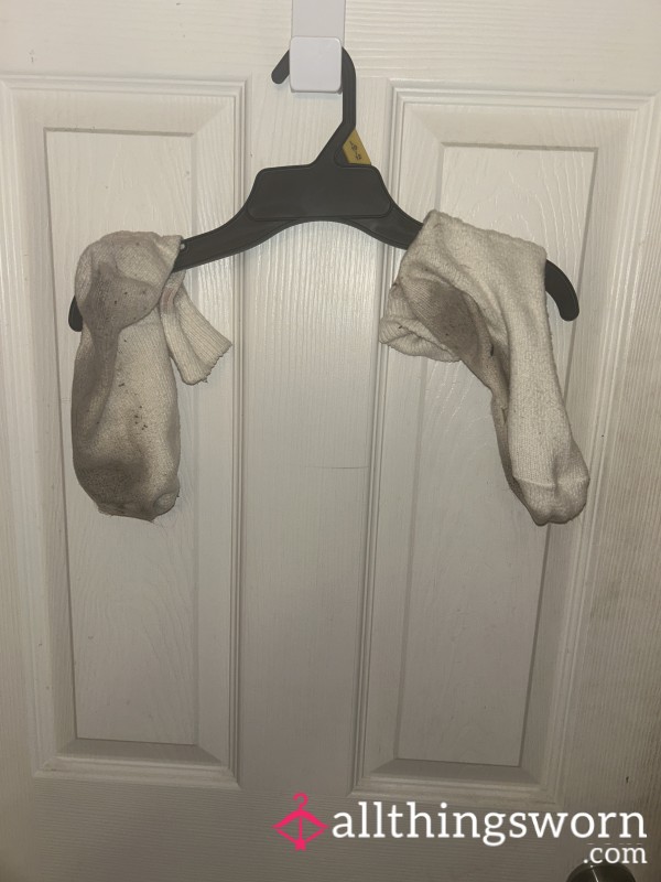 Four Days In My Socks. Smellovision!