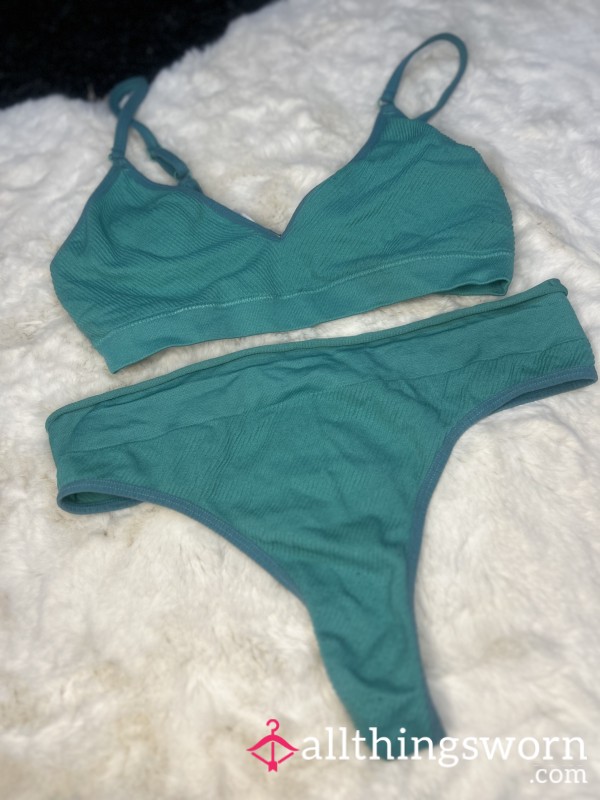 Fragrant Lounge Set