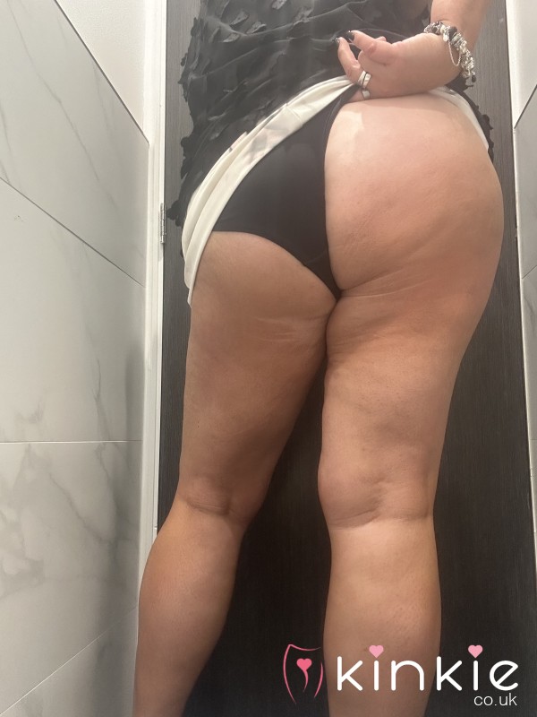 Fresh Cut Pubic Hair