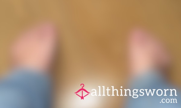 Fresh French Pedicure For You To Enjoy 🤭